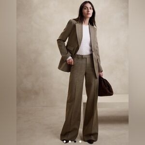 NWT Banana Republic Lido Wide-Leg Italian Wool Pant, Size 14
